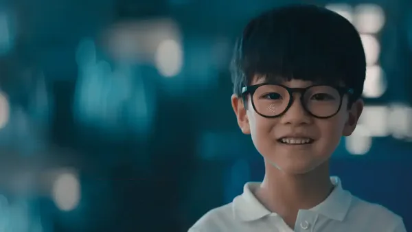 Tròng Kính Chính Hãng Essilor Stellest